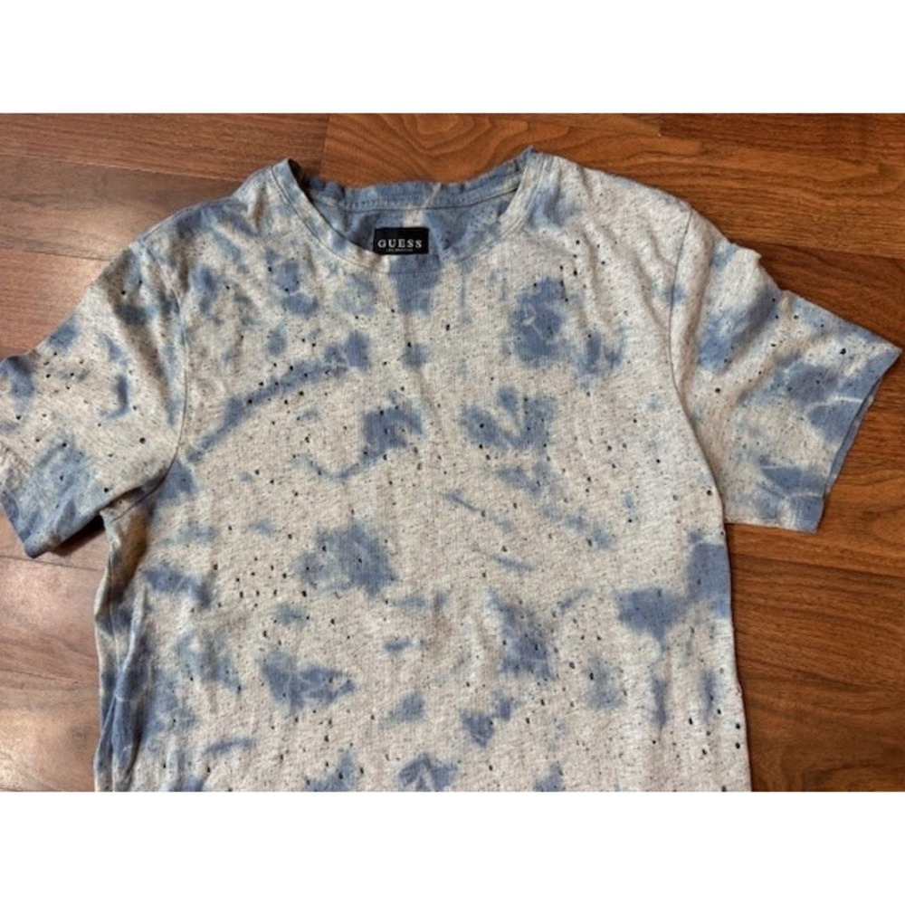 Guess Tie Dye T Shirt Mens XS Short Sleeve Crewneck White Blue Destroyed Holes - Picture 4 of 14